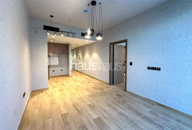 56941389 - Property Image 3
