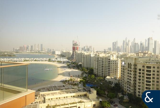Unfurnished | Vacant | Beach Access | 2 Bed