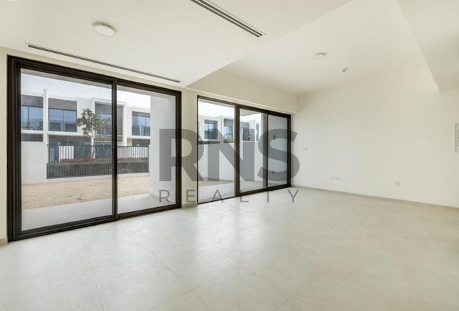 100834900 - Property Main Image