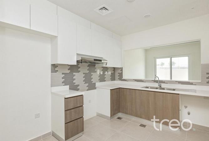 88733166 - Property Image 3