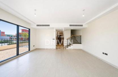 Townhouse - 5 - 5 for sale in Portofino - Damac Lagoons - Dubai Townhouse - 5 - 5 for sale in Portofino - Damac Lagoons - Dubai