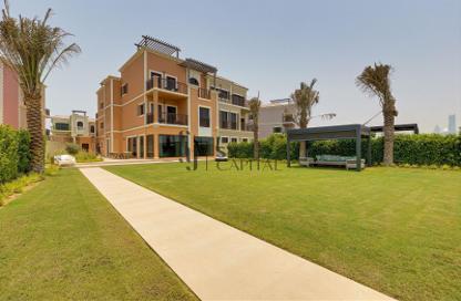 Villa - 5 Bedrooms - 6 Bathrooms for rent in Sur La Mer 2 - Sur La Mer - La Mer - Jumeirah - Dubai