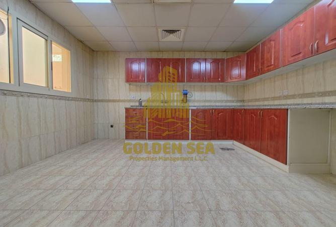121119854 - Property Image 3