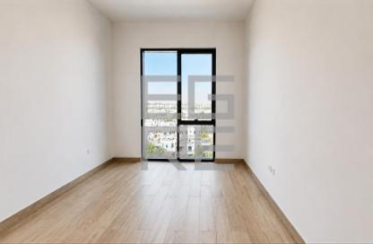 Apartment - 1 Bedroom - 1 Bathroom for rent in The Mayfair - Town Square - Dubai
