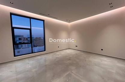 Villa - 4 - 5 for rent in Al Aweer 1 - Al Aweer - Dubai