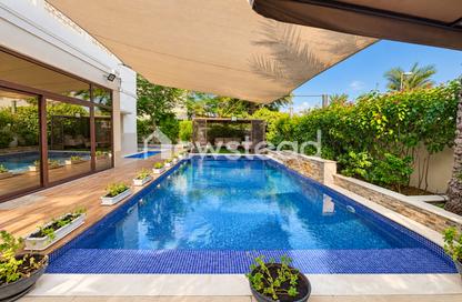 Villa - 4 - 4 for sale in Meadows 1 - Meadows - Dubai