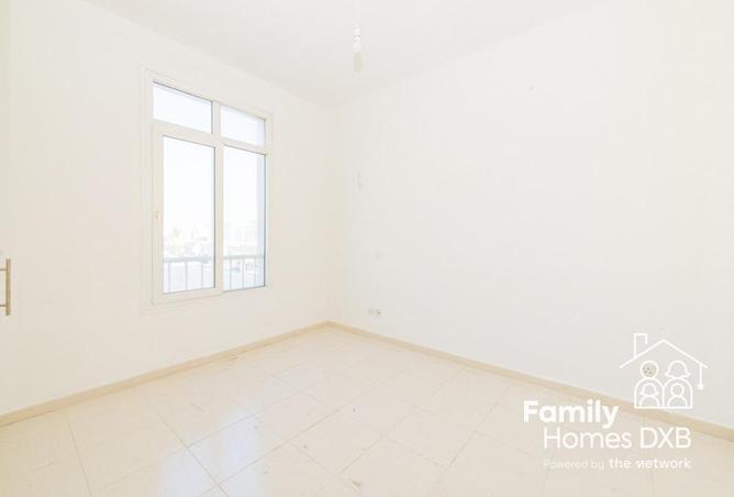 106405837 - Property Image 3