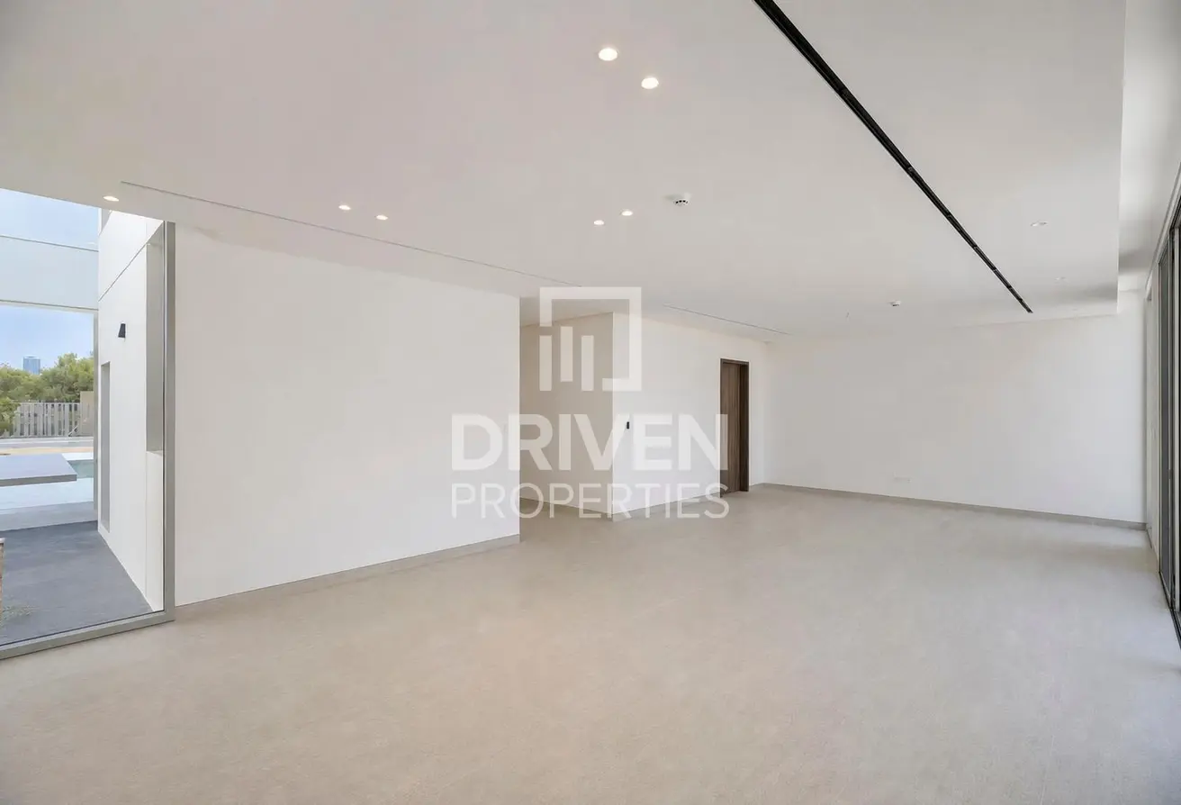 143731750 - Property Main Image