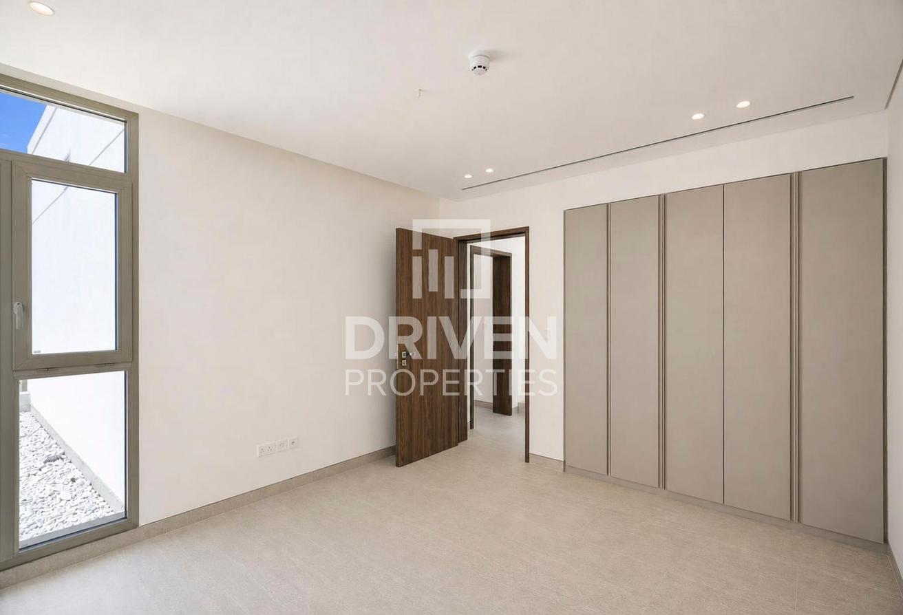 Lake Facing and Brand New | Luxury Finishes photo 11