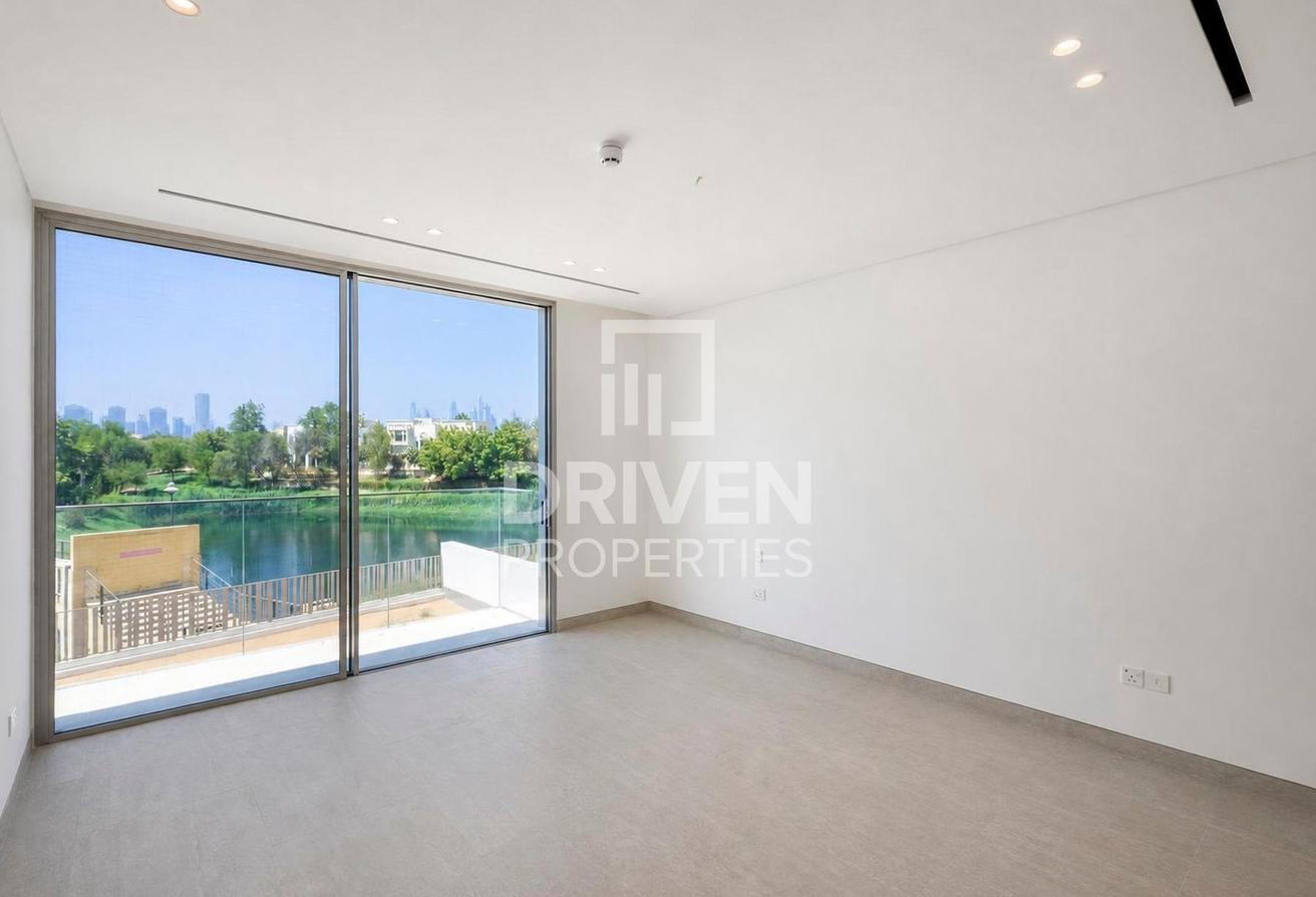 Lake Facing and Brand New | Luxury Finishes photo 9