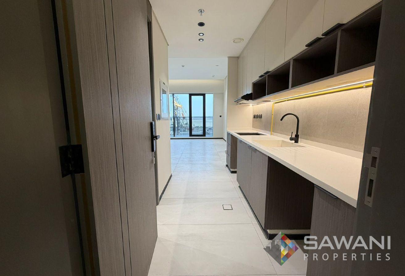 Spacious Unfurnished Studio photo 6