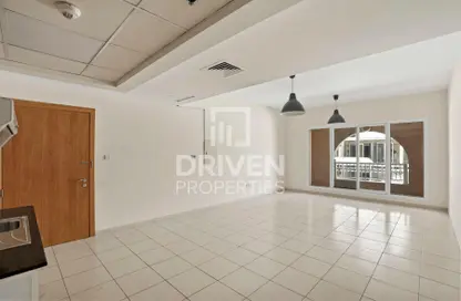 Apartment - 1 Bedroom - 2 Bathrooms for rent in Mulberry 2 - Emirates Gardens 2 - Jumeirah Village Circle - Dubai