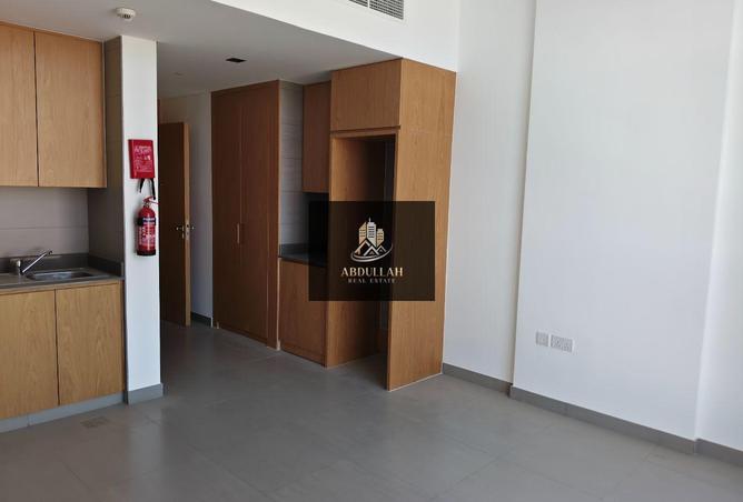 105117121 - Property Image 2