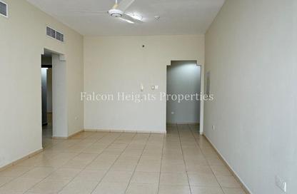 Apartment - 2 Bedrooms - 3 Bathrooms for rent in Al Mansoori Building - Al Warqa'a 1 - Al Warqa'a - Dubai
