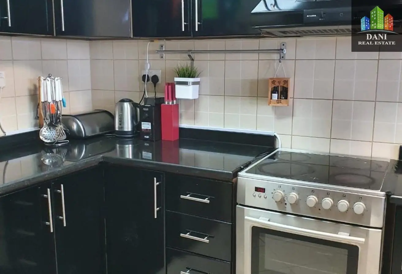 85769408 - Property Main Image