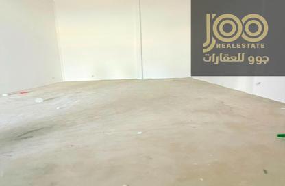 Warehouse - Studio - 1 for rent in Umm Al Thuoob - Umm Al Quwain