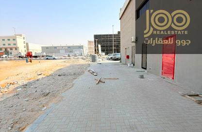 Warehouse - Studio - 1 for rent in Umm Al Thuoob - Umm Al Quwain