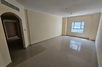 Apartment - 2 Bedrooms - 2 Bathrooms for rent in Al Mahatta - Al Qasimia - Sharjah