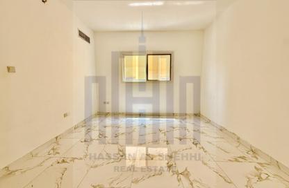 Staff Accommodation - Studio - 3 Bathrooms for rent in GGICO Building Moweilah - Muwaileh Commercial - Sharjah