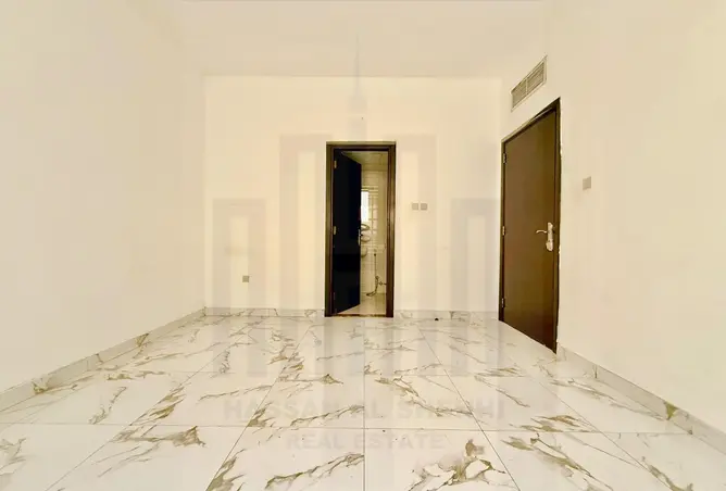 125641401 - Property Image 2