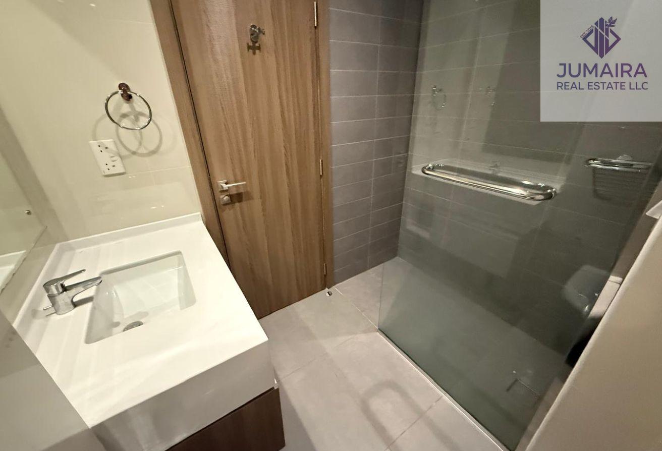 Sea View | 1 BHK Apartment | Neat & Clean