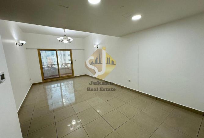106426800 - Property Image 2