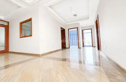 Office Space - Studio - 1 Bathroom for rent in Al Muraqqabat Residence Block G - Al Muraqqabat - Deira - Dubai