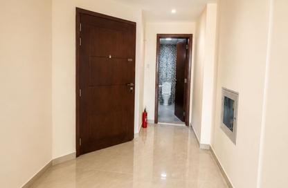 Apartment - 2 Bedrooms - 3 Bathrooms for rent in Gate Tower 2 - Musheiref - Ajman