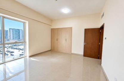 Apartment - 2 Bedrooms - 3 Bathrooms for rent in Gate Tower 2 - Musheiref - Ajman