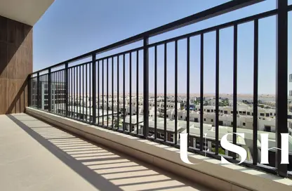 Apartment - 3 Bedrooms - 3 Bathrooms for sale in The Regent - Town Square - Dubai