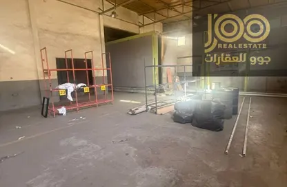 مستودع - استوديو - 1 حمام للايجار في أم الثعوب - أم القيوين