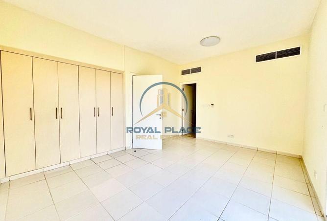 56944131 - Property Image 3