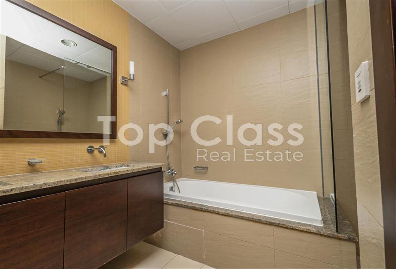 High Floor | Vacant | Sea View photo 14
