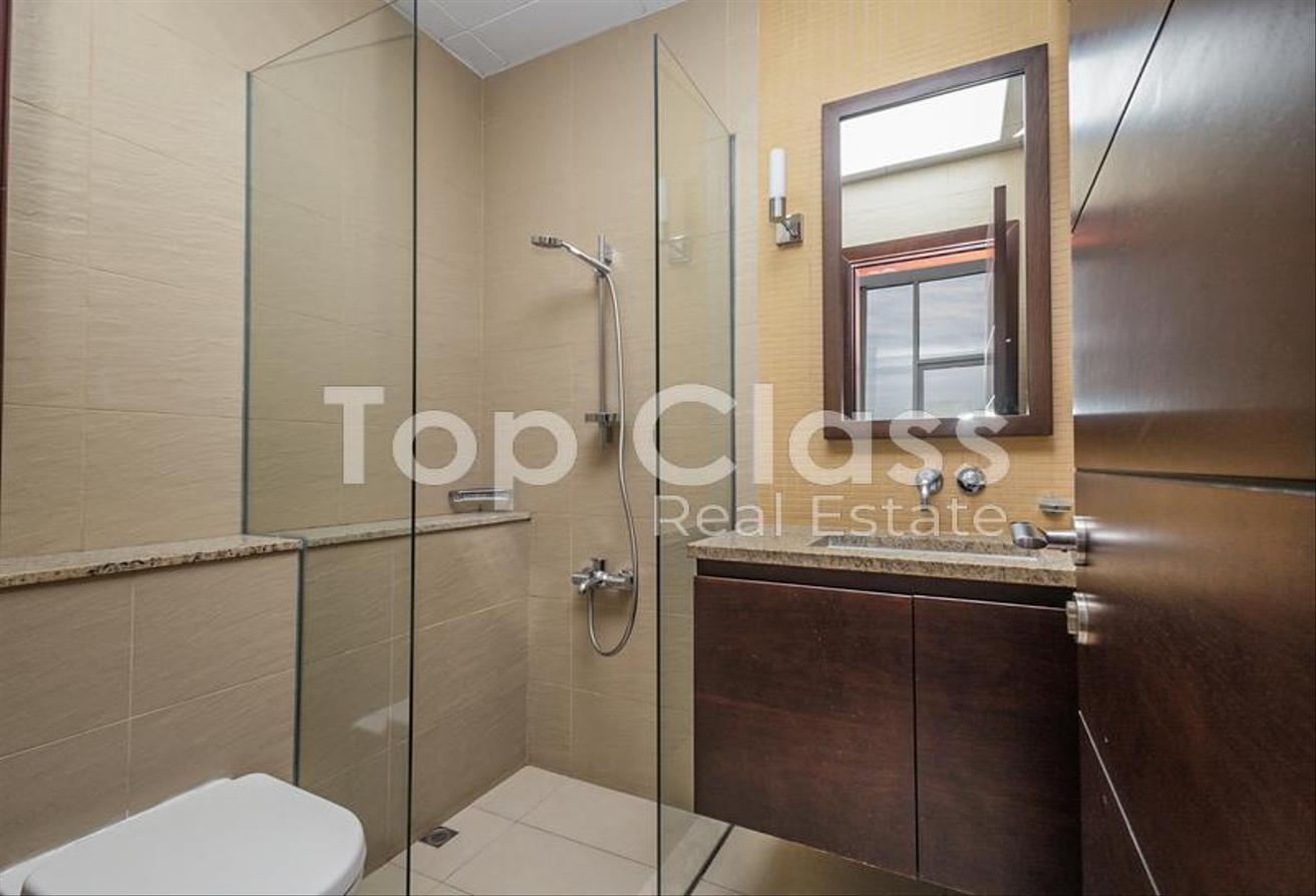 High Floor | Vacant | Sea View photo 11