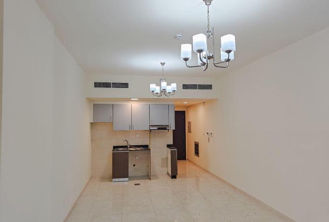 83228729 - Property Image 2