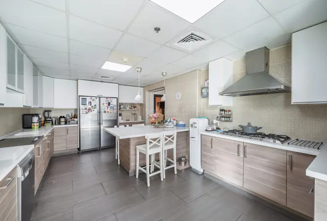 145987726 - Property Image 3