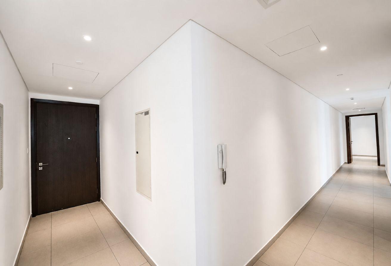 Price Reduced I 3 BR+ Maid+ Study for Rent photo 5