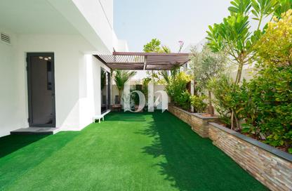 Villa - 3 Bedrooms - 4 Bathrooms for sale in Noya 1 - Noya - Yas Island - Abu Dhabi