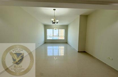 Apartment - 3 Bedrooms - 4 Bathrooms for rent in Al Khan Corniche - Al Khan - Sharjah Apartment - 3 Bedrooms - 4 Bathrooms for rent in Al Khan Corniche - Al Khan - Sharjah
