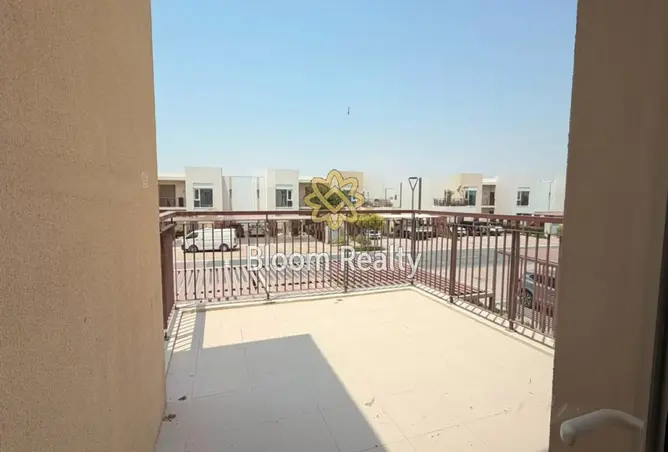 127913359 - Property Image 3