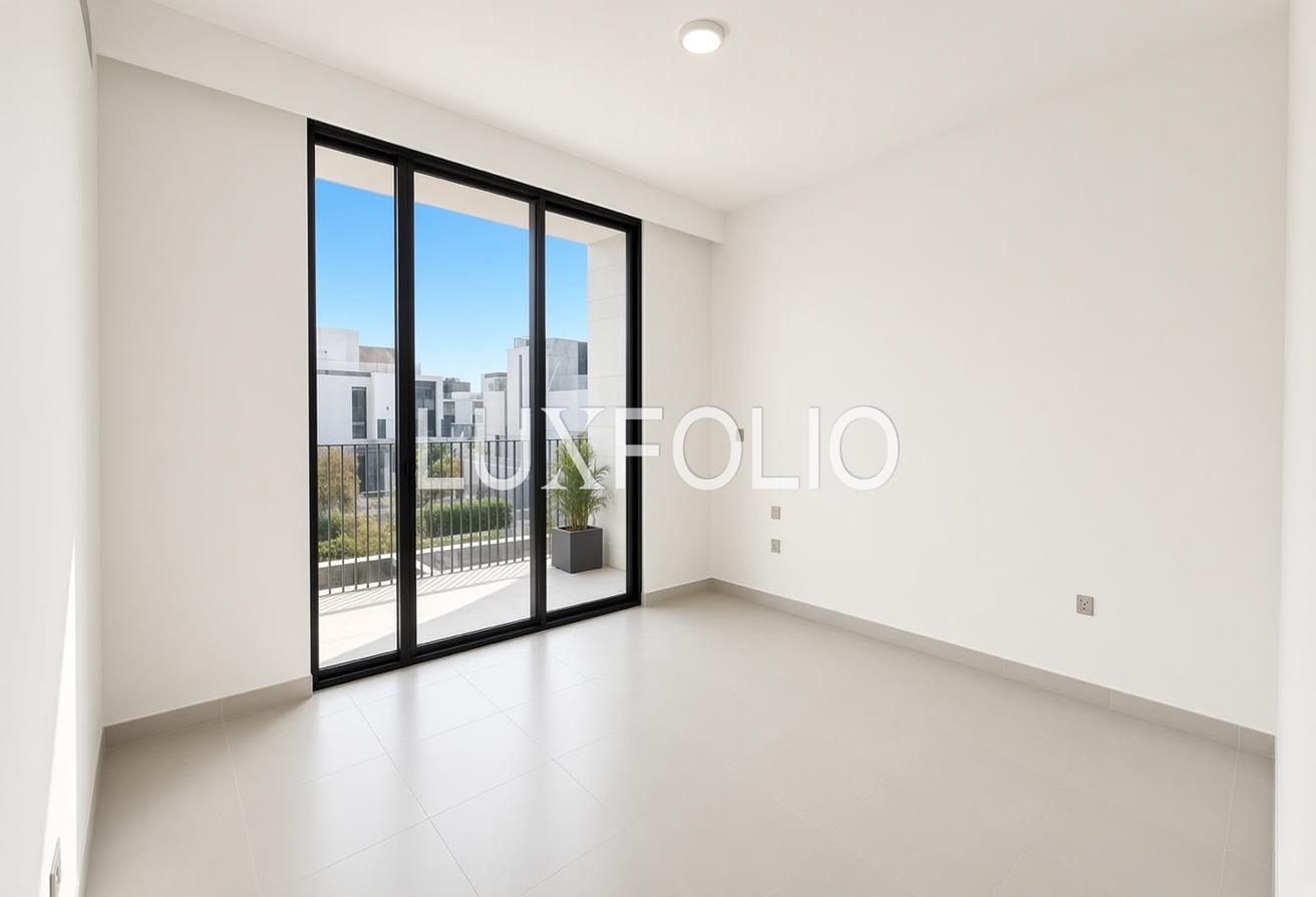 Available Soon | Green Belt | Stand Alone photo 6