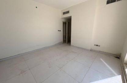 Apartment - 2 Bedrooms - 3 Bathrooms for rent in Muweileh Community - Muwaileh Commercial - Sharjah