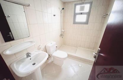 Apartment - 1 Bedroom - 1 Bathroom for rent in Muwailih Building - Muwaileh - Sharjah