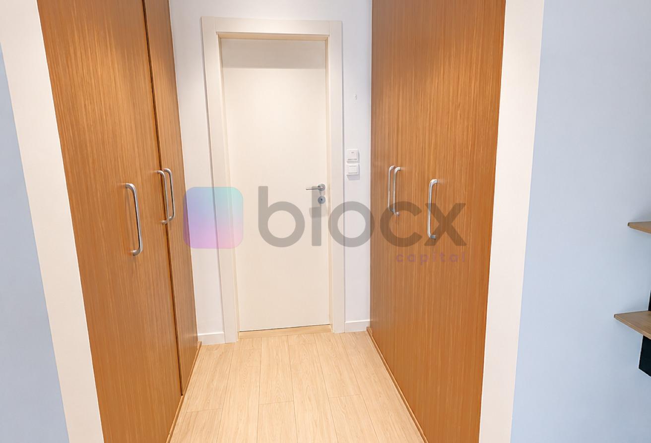 HIGH FLOOR | MOVE-IN READY | FULLY FURNISHED - Image 9