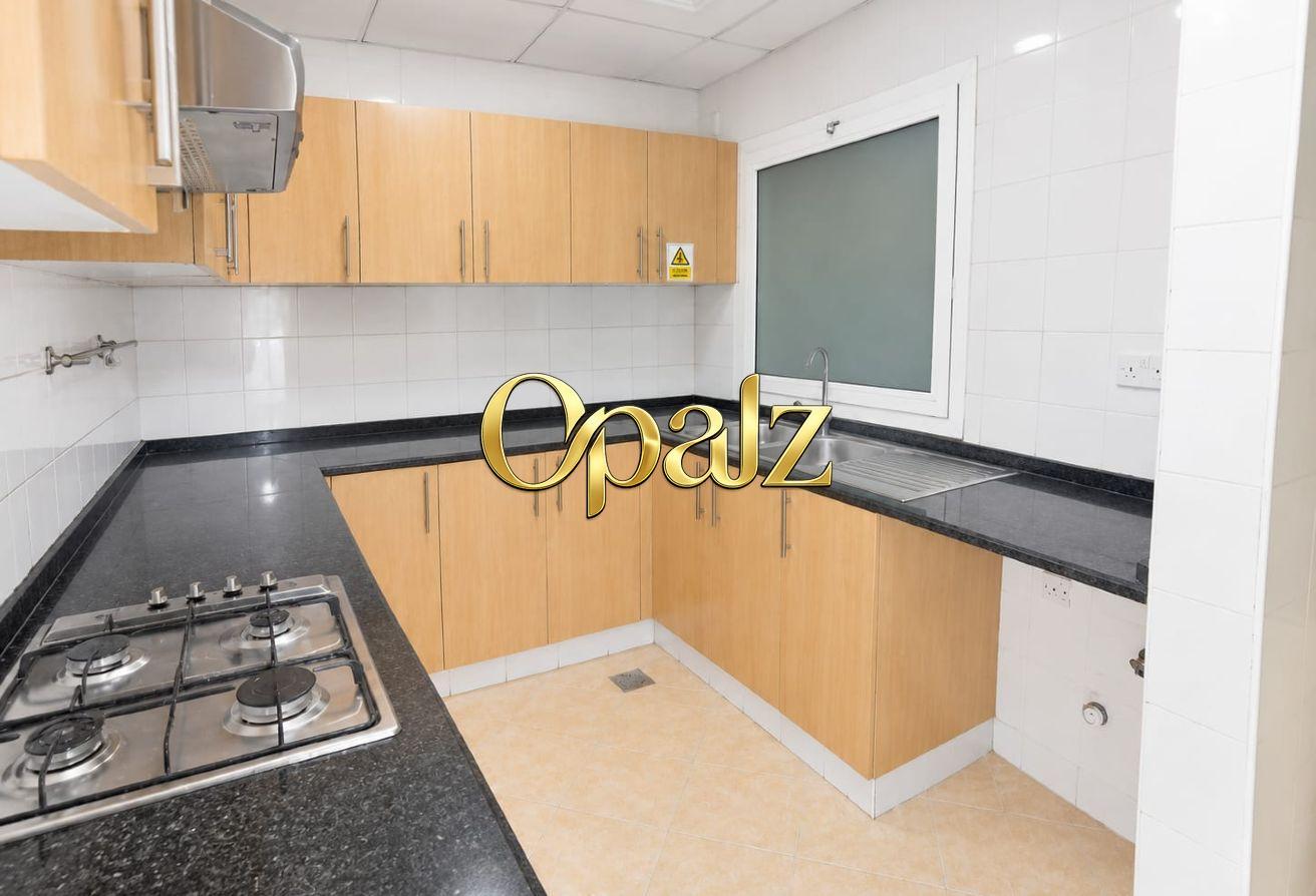 Spacious 2BR + Maid | 3 Bath | Balcony | Al Raffa photo 10
