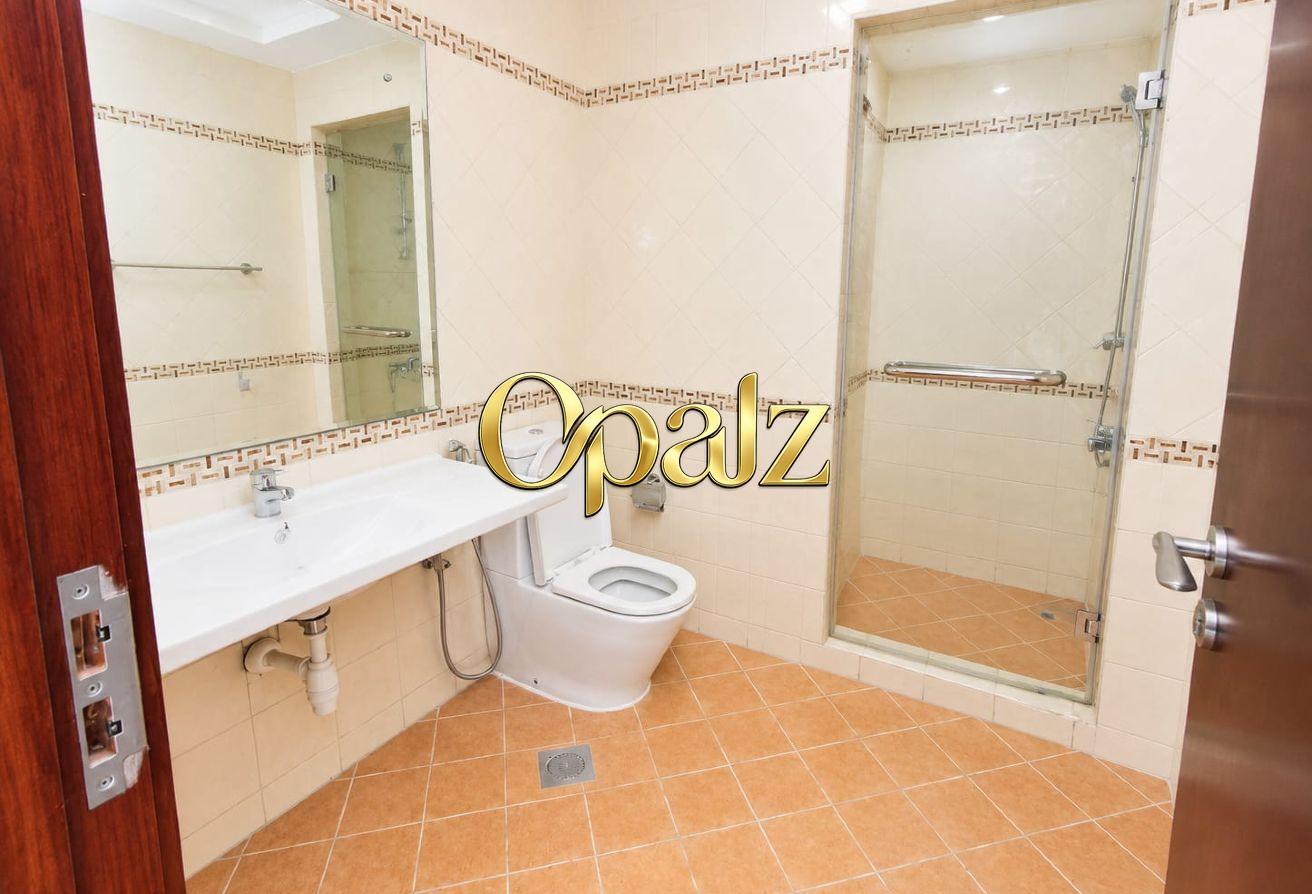 Spacious 2BR + Maid | 3 Bath | Balcony | Al Raffa photo 16