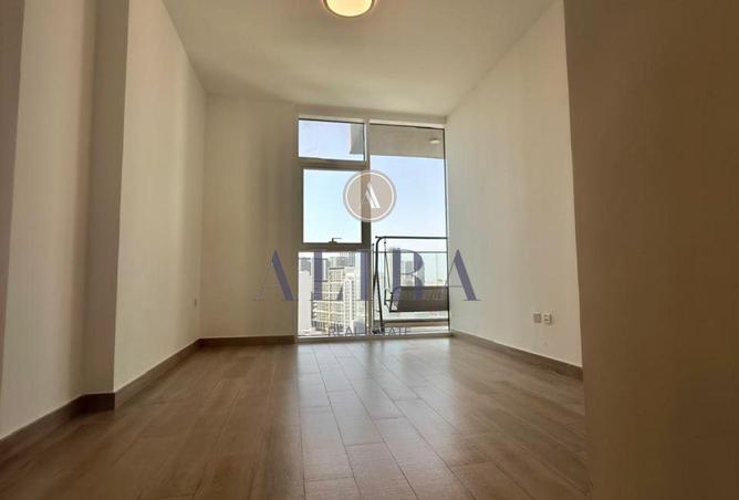 120162003 - Property Image 2