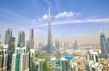 Apartment - 3 Bedrooms - 4 Bathrooms for rent in Vida Residence Downtown - Downtown Dubai - Dubai