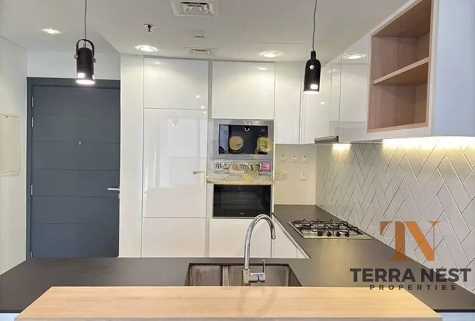 147800437 - Property Image 3