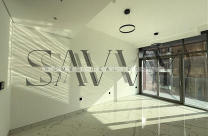 Apartment - 1 Bedroom - 2 Bathrooms for rent in Royal Regency - Business Bay - Dubai